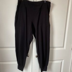 Lululemon align jogger black